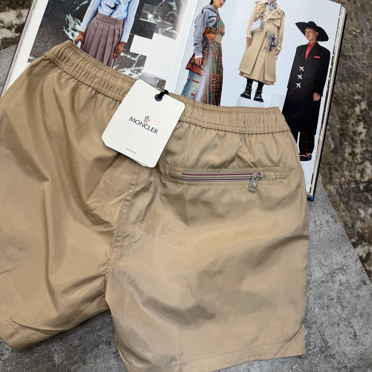 NCLR BACK ZIP SWIM SHORT BEIGE