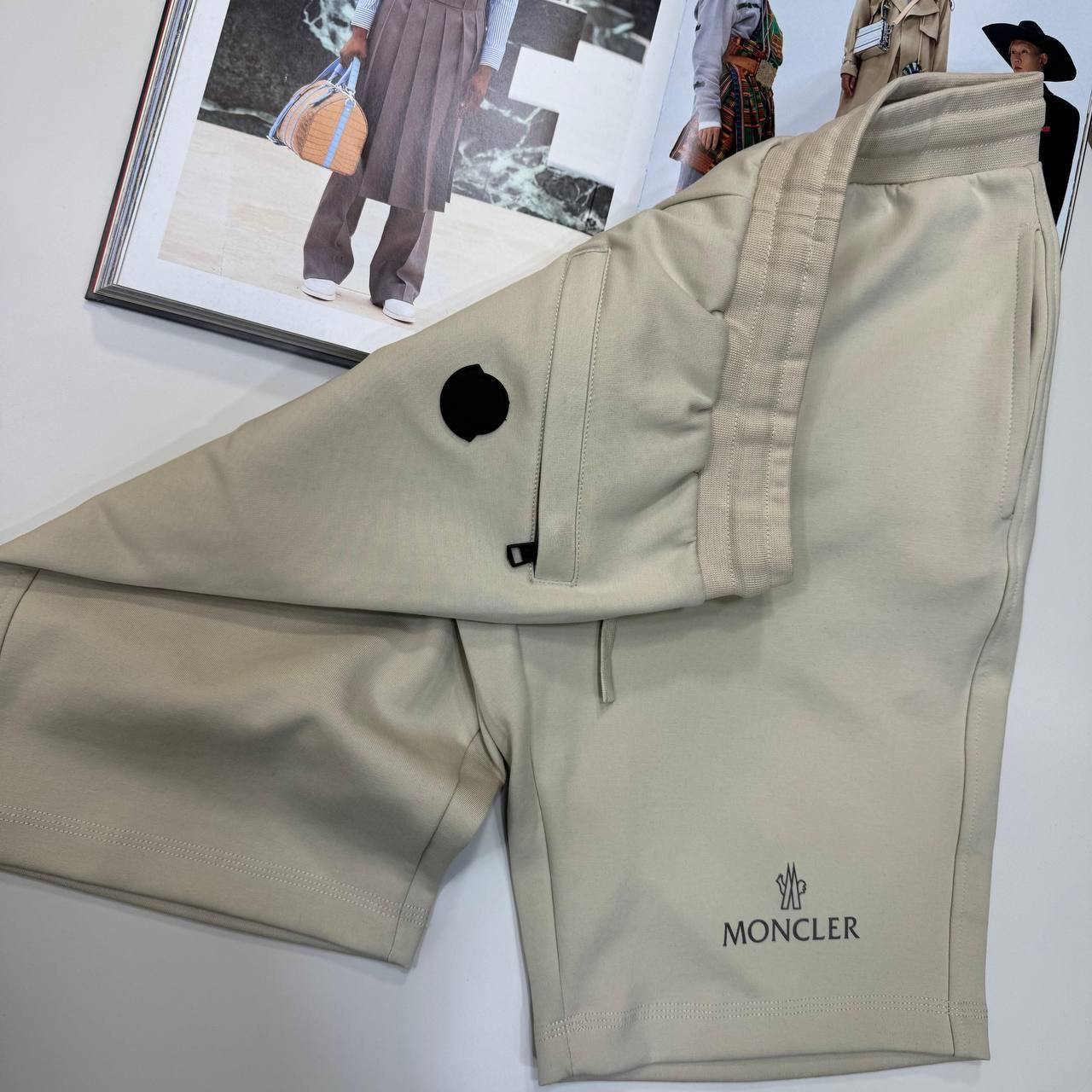 NCLR SHORT BEIGE