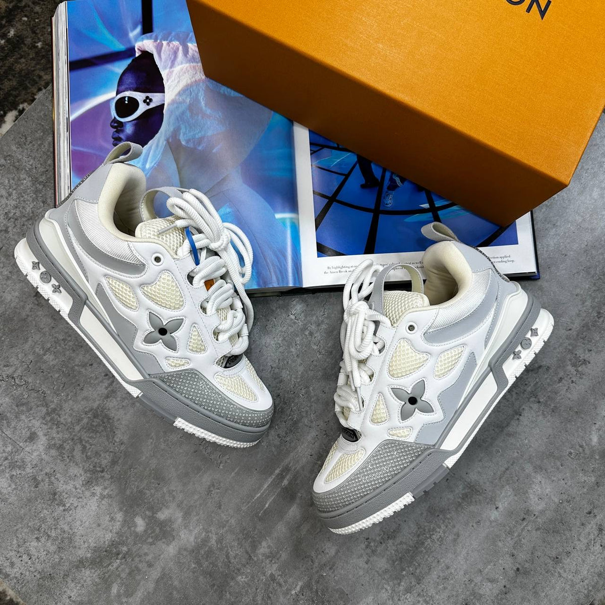 LVE TRAINER -GREY|CREAM