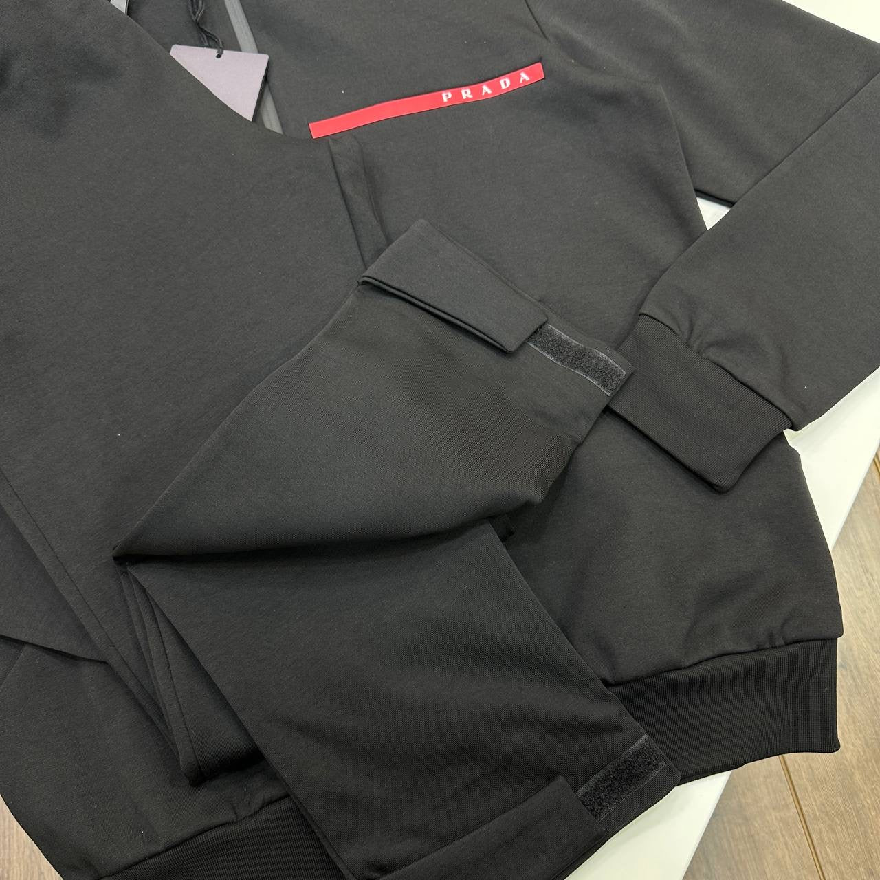 PRDA TRACKSUIT FRONT BADGE BLACK