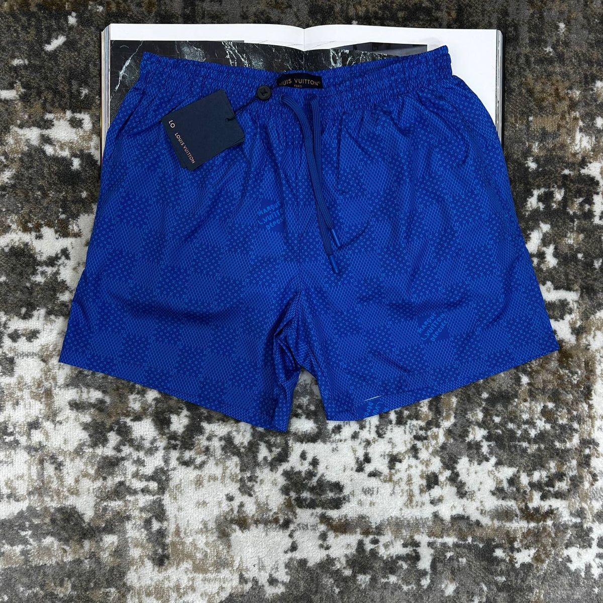 LOIS VUTON SHORTS ROYAL BLUE
