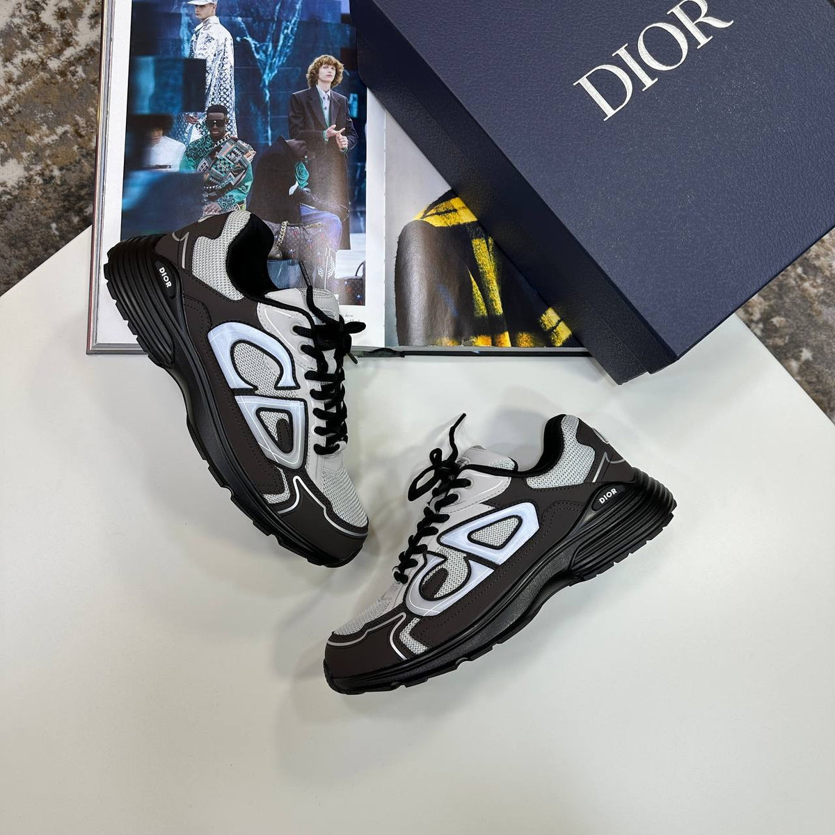 B30 TRAINER-DARKBROWN/GREY