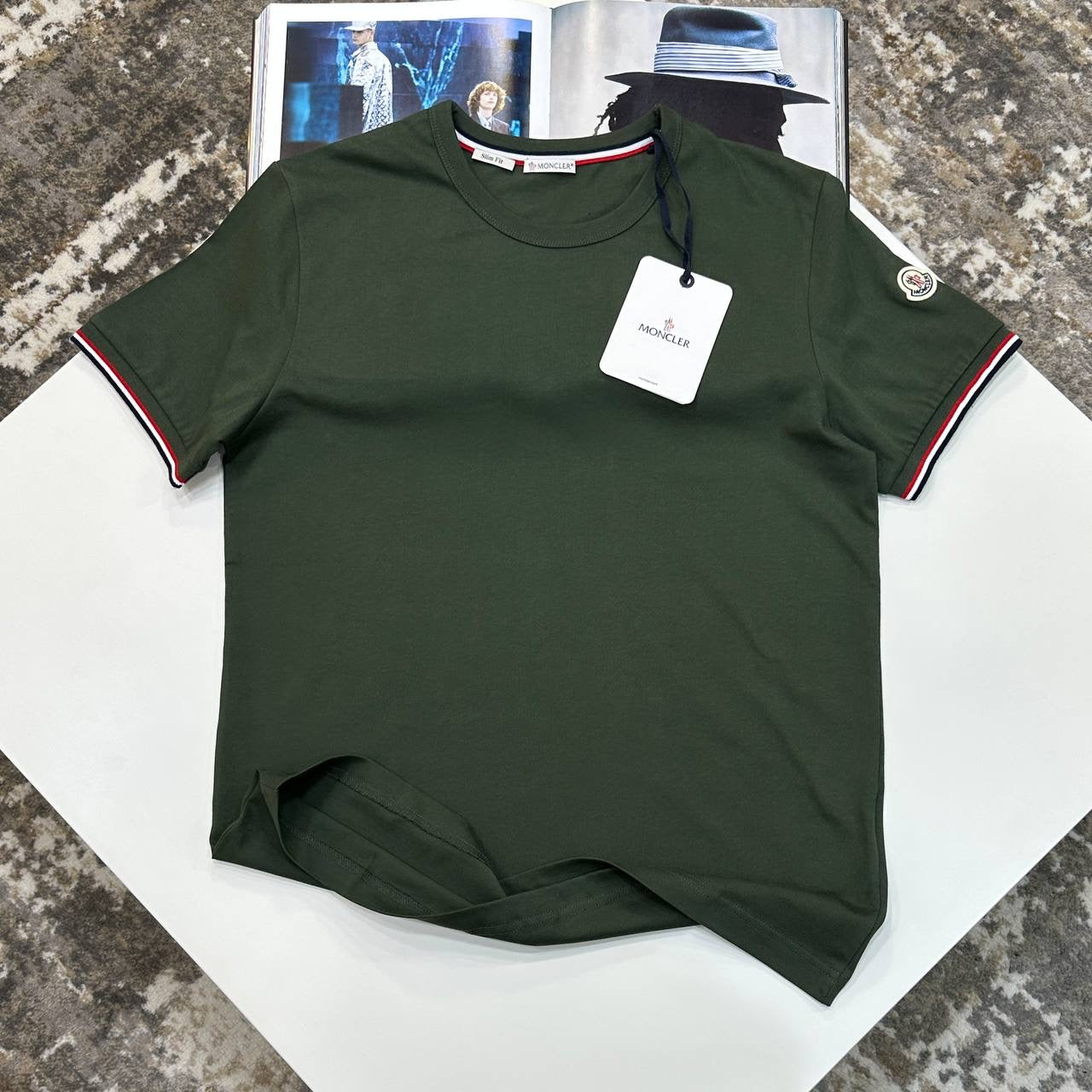 MNLR SIDE BADGE TSHIRT-KHAKHI