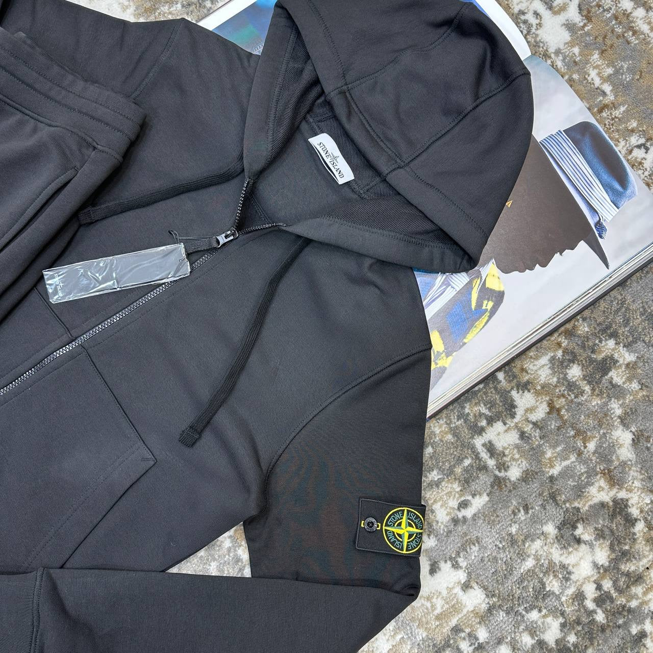STNE-ISLND TRACKSUIT-BLACK