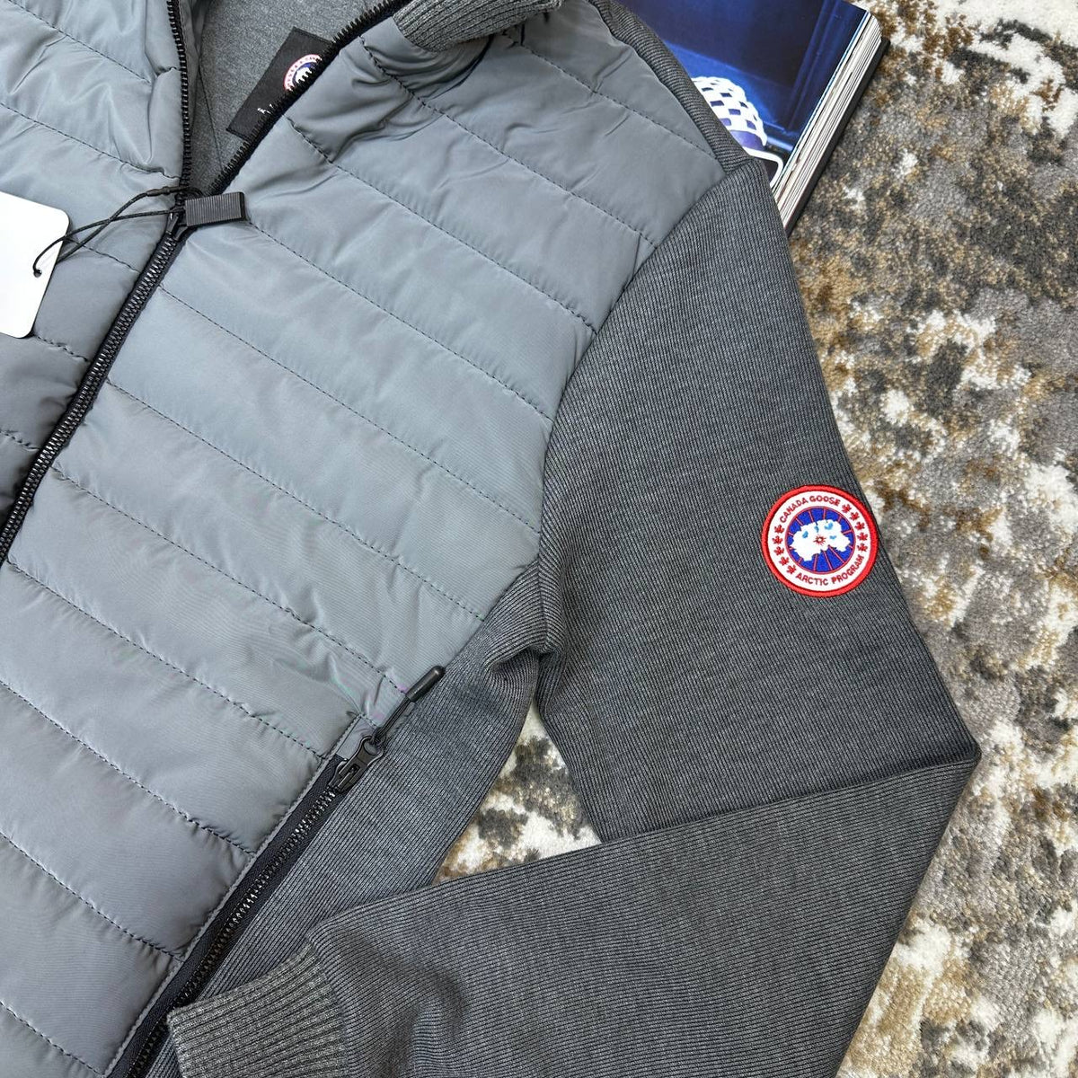 CNADA-GOOSE ZIP JACKET-GREY WITH RED BADGE