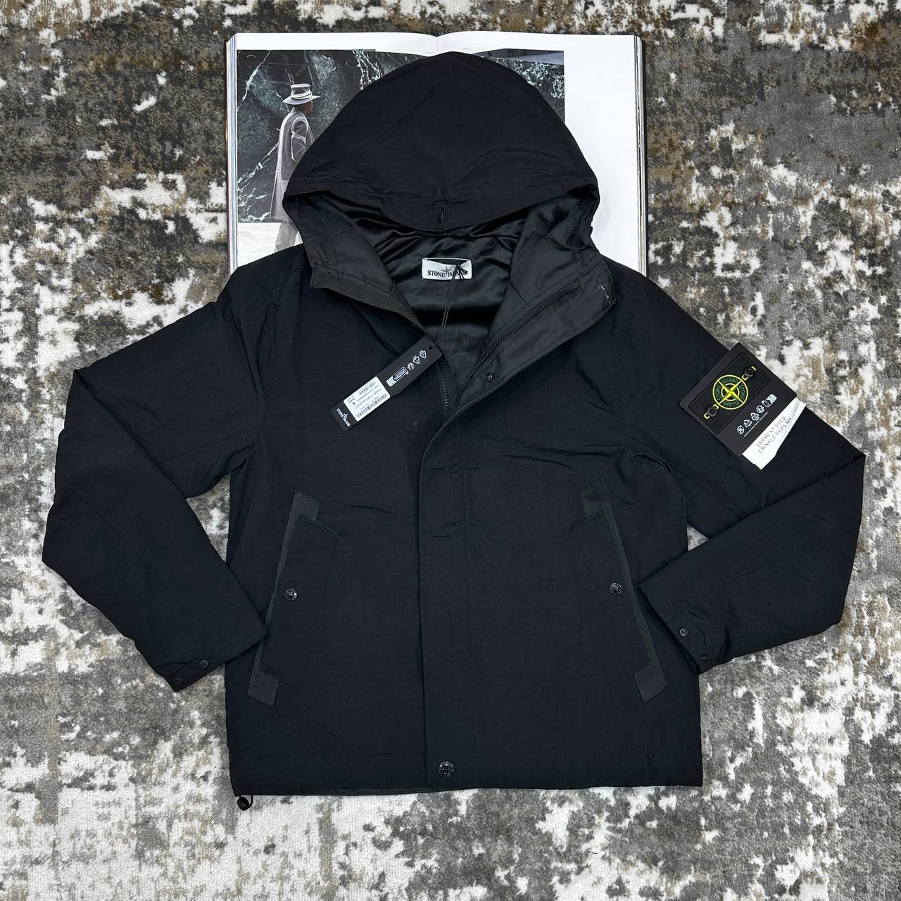 STNE COMPASS-BADGE JACKET-BLACK