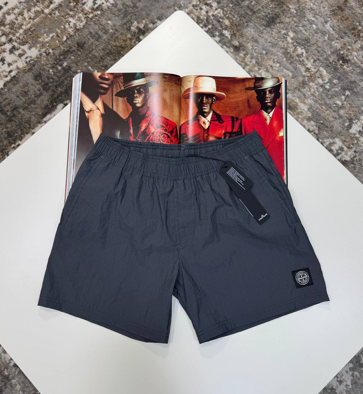 TONE SWIM SHORT GREY