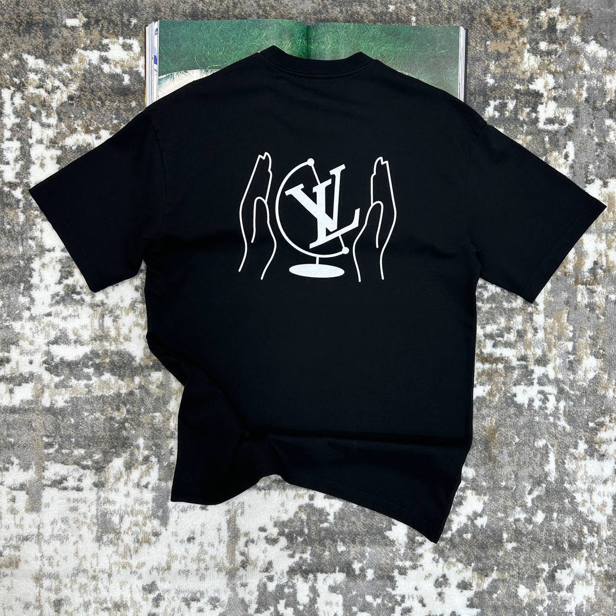 LOUS-V TSHIRT-BLACK