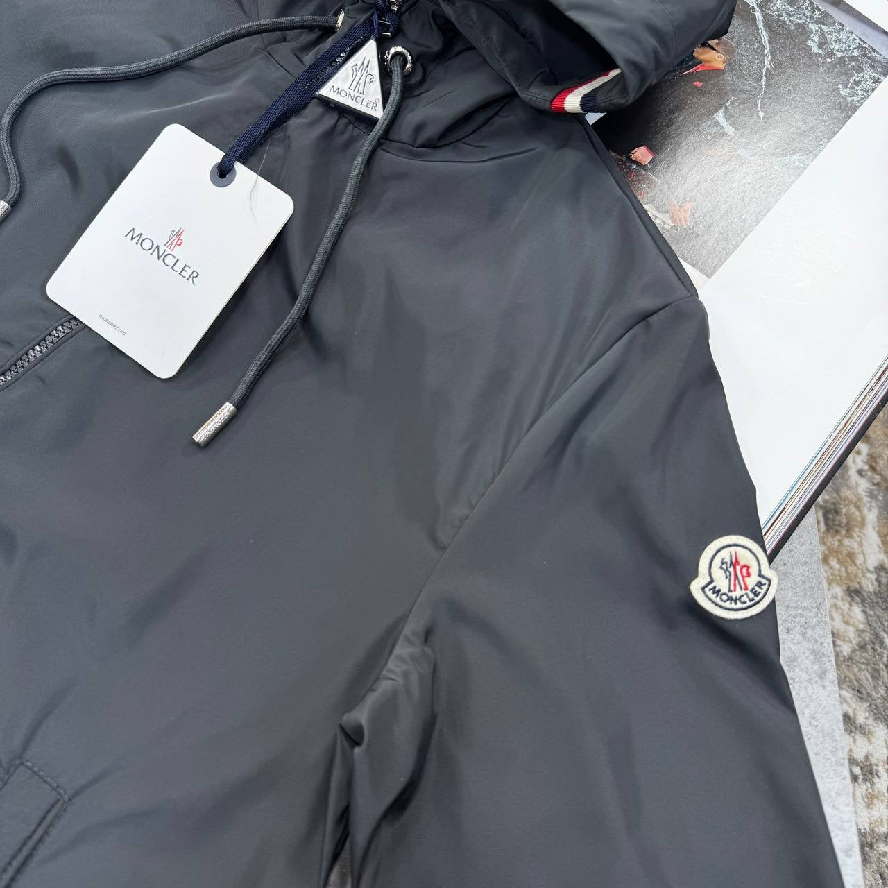 MNLR JACKET WITH  HOOD STRIPS DARKGREY