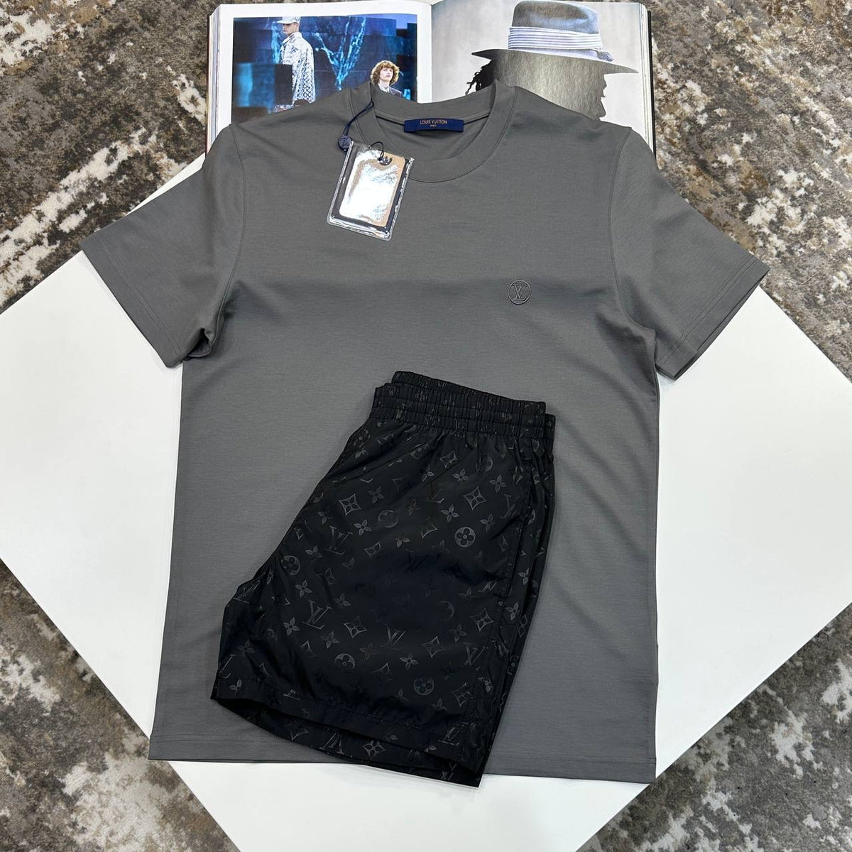 L.V SHORT SET GREY/BLACK