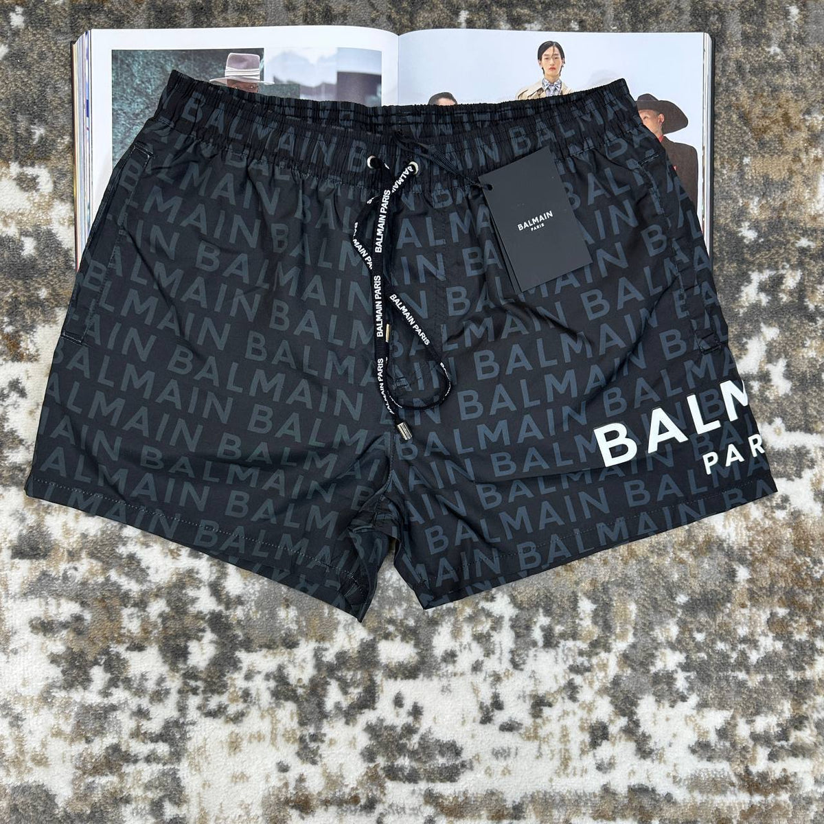 BALMN SHORTS BLACK
