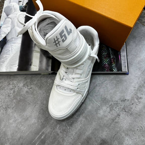 LVE TRAINER -ALL WHITE