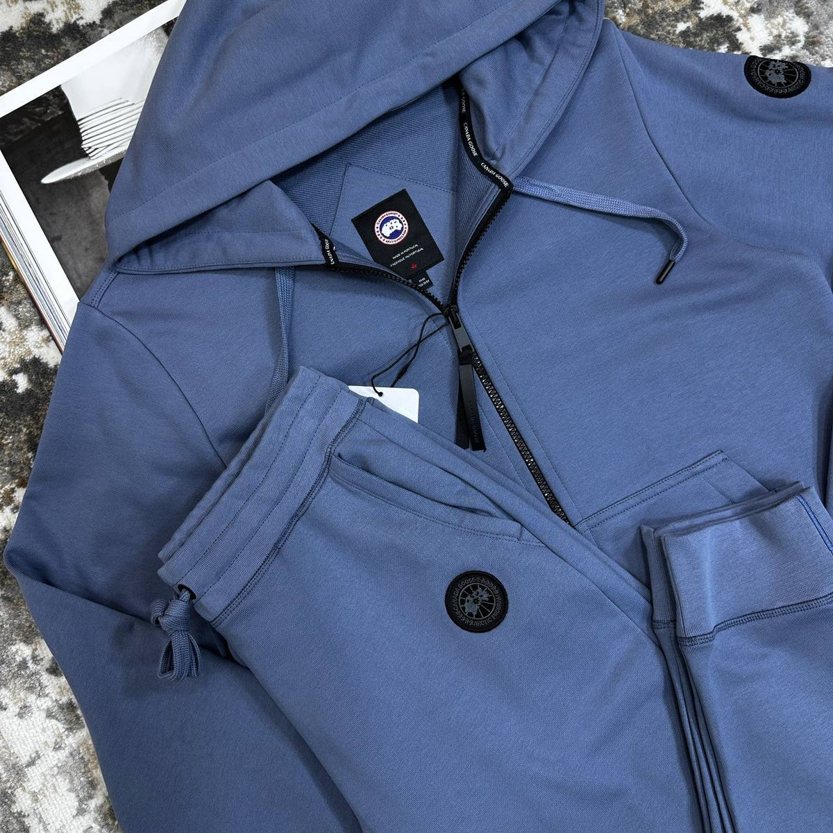 CNDA GOOSE TRACKSUIT-BLACK BADGE