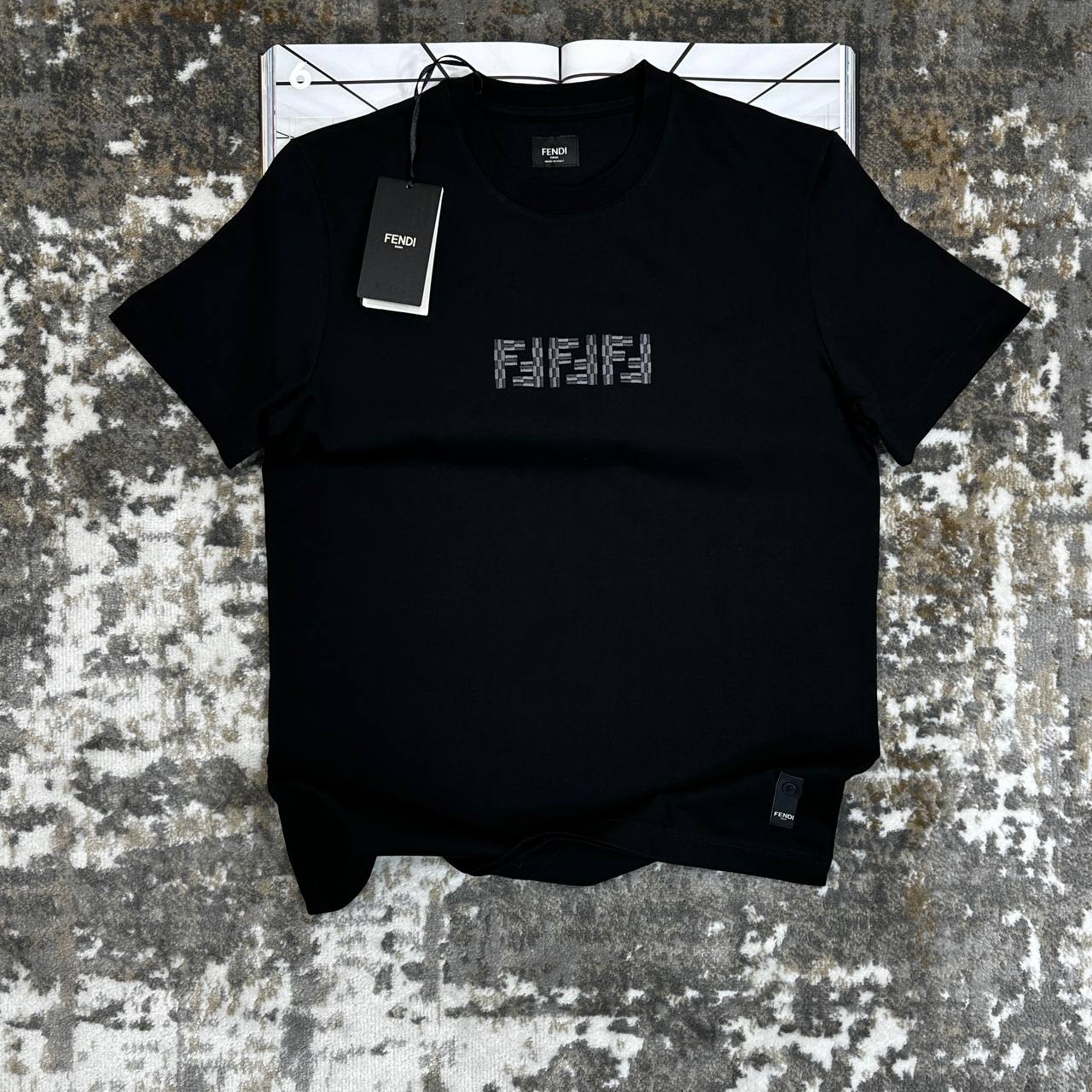 FNDI TSHIRT-BLACK