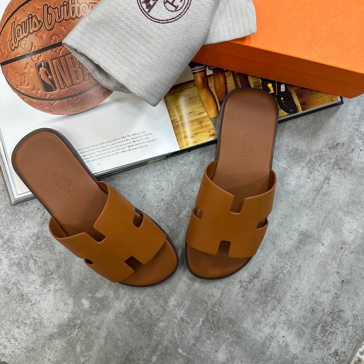 HRMES SLIPPERS MENS BROWN