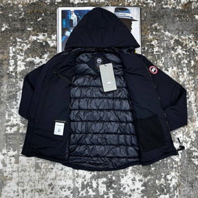 CNADA-GOOSE ZIP JACKET-NAVY WITH RED BADGE