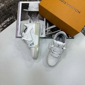 LVE TRAINER - WHITE
