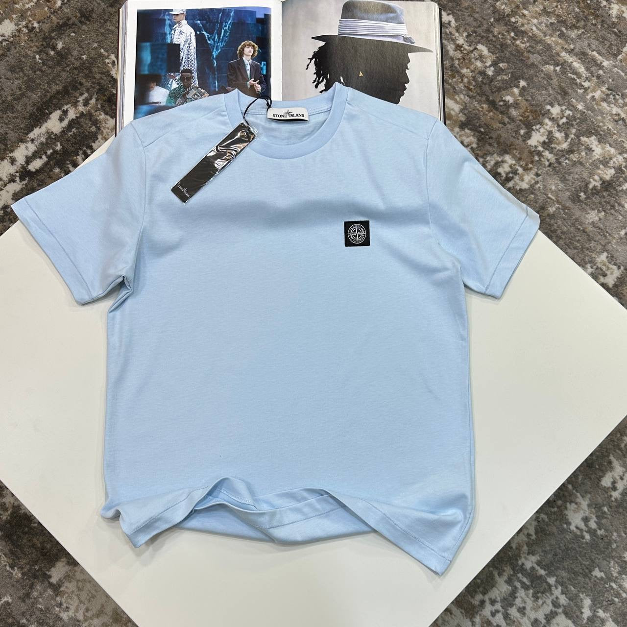 STN-ISLND TSHIRT- LIGHT BLUE
