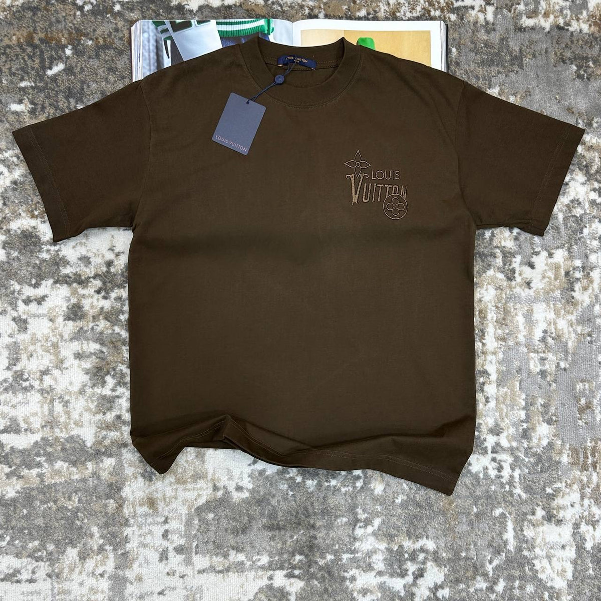 LUOS-VUTON EMBROIDERY TSHIRT-BROWN