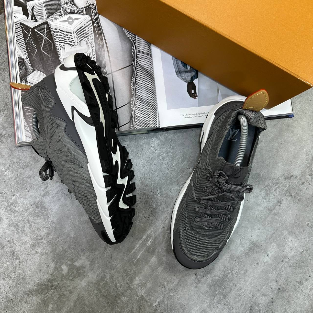 LVE TRAINER - GREY/WHITE