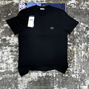 CHRISTN DOR SMALL BADGE TSHIRT-BLACK