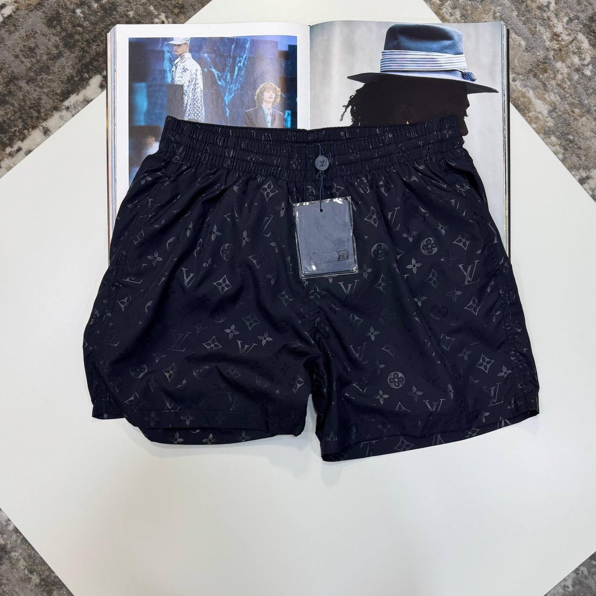 L.V SWIM SHORTS NAVY