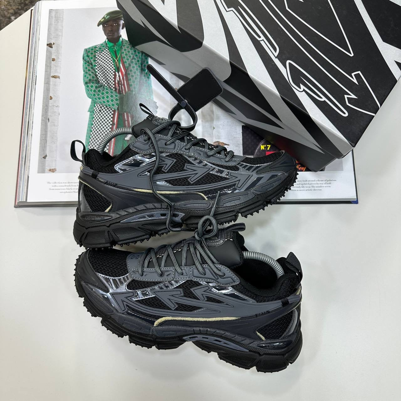 OF-WHITE TRAINER-BLACK