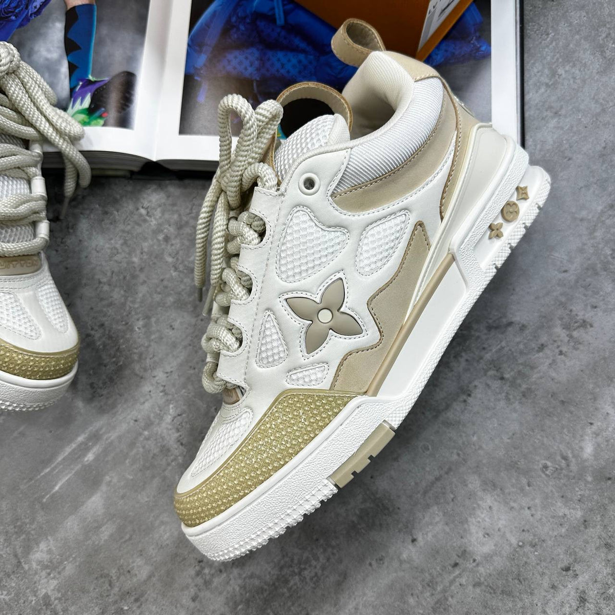 LVE TRAINER -WHITE|CREAM