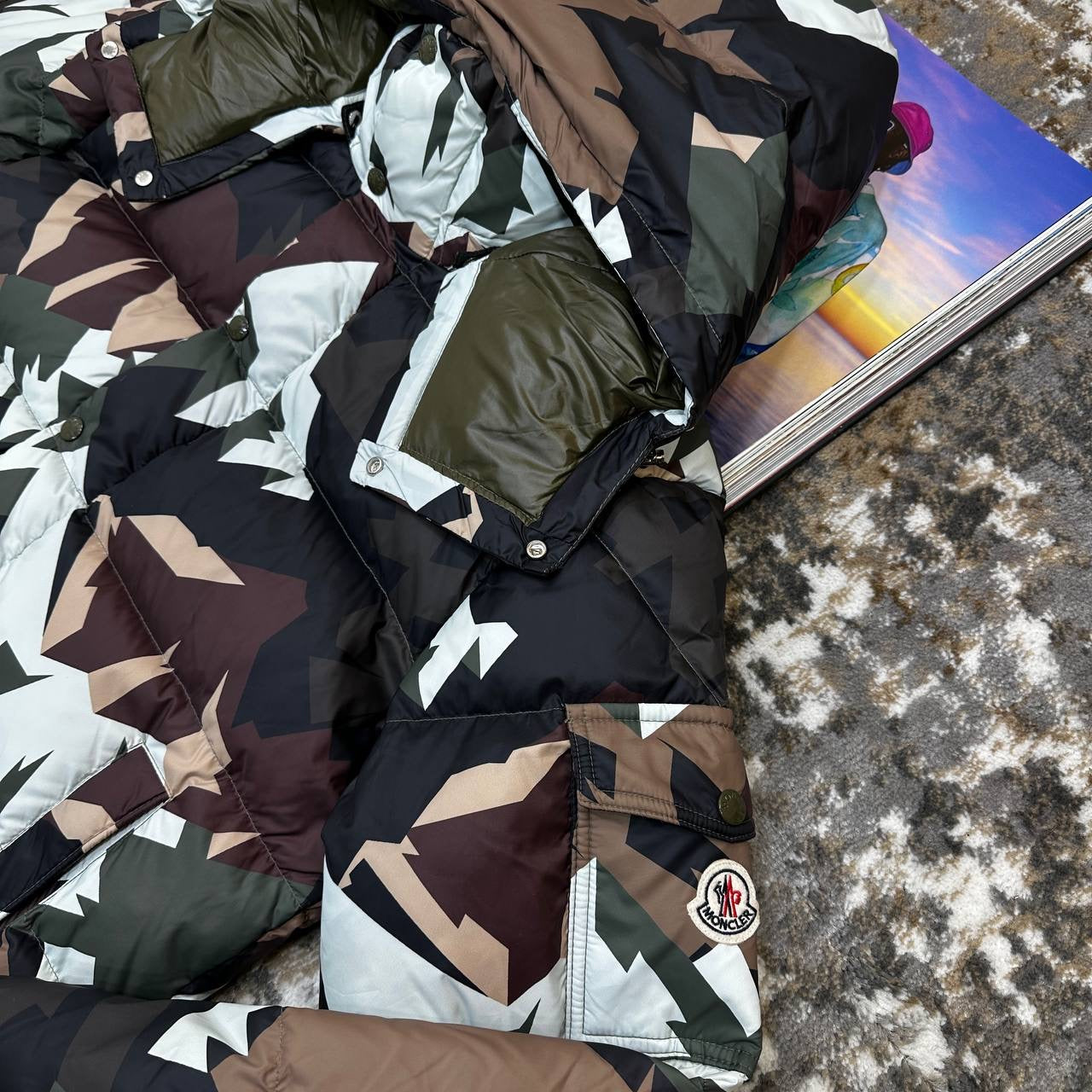 MNCLR FULL PUFFER JACKET-KHAKHI|WHITE