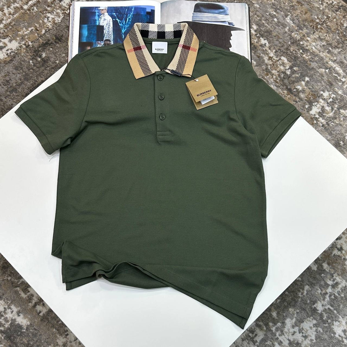 BRBURY POLO- ALL KHAKHI