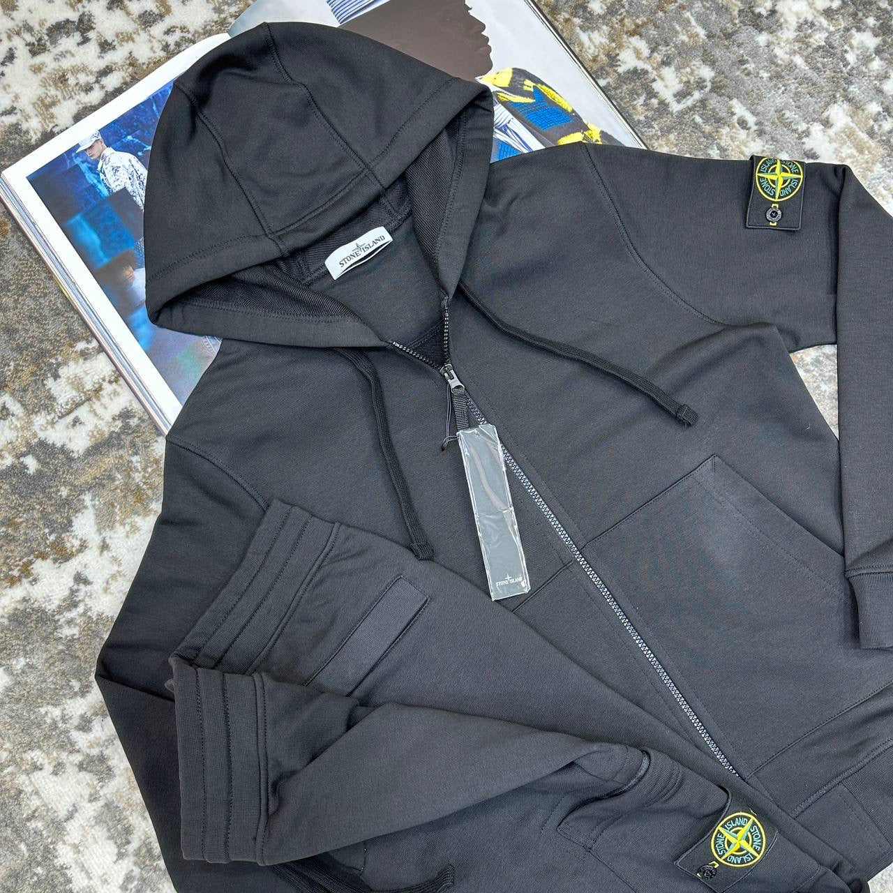 STNE-ISLND TRACKSUIT-BLACK