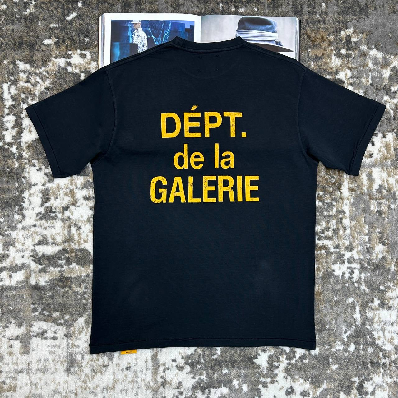 GALLRE DEPT TSHIRT-BLACK