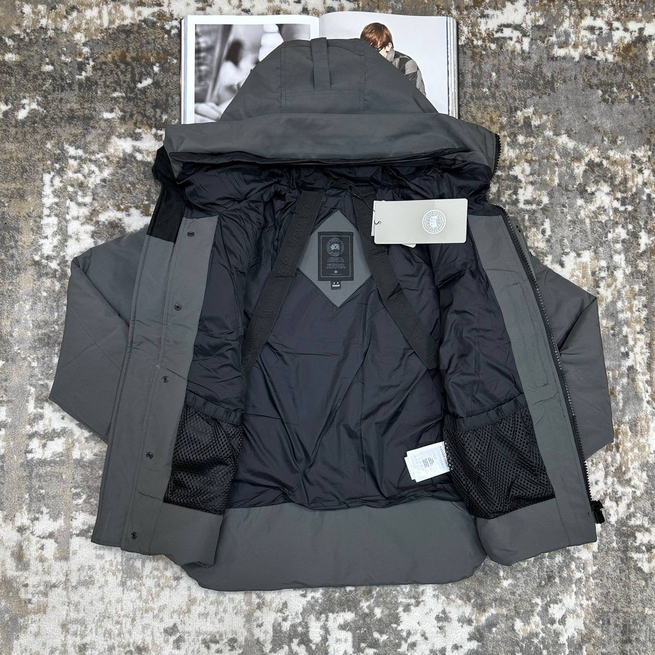 CANDA GOOSE MACMILLAN 
WITH DUCK DOWN FUR - DARK GREY