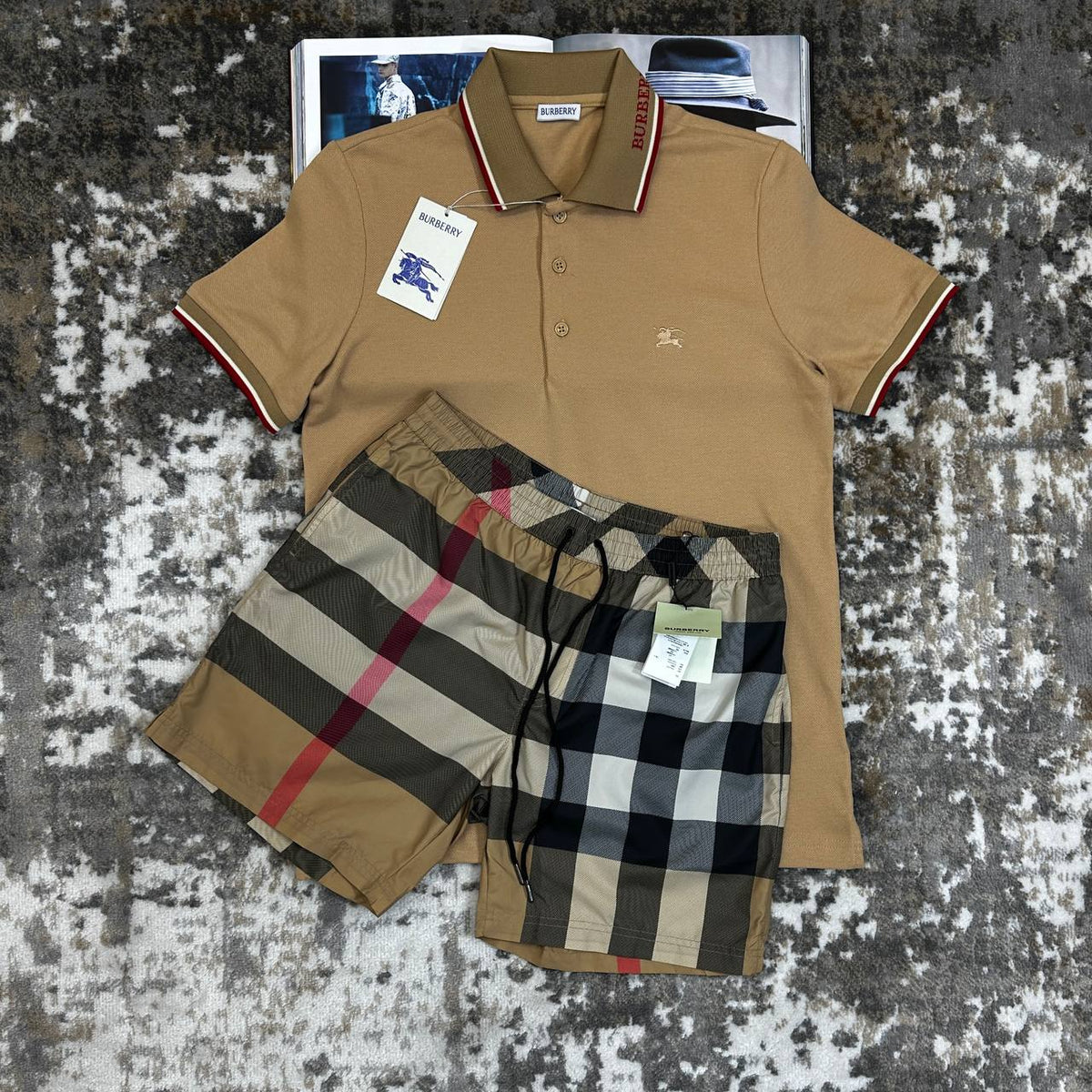 BURBERY SHORT SET BEIGE