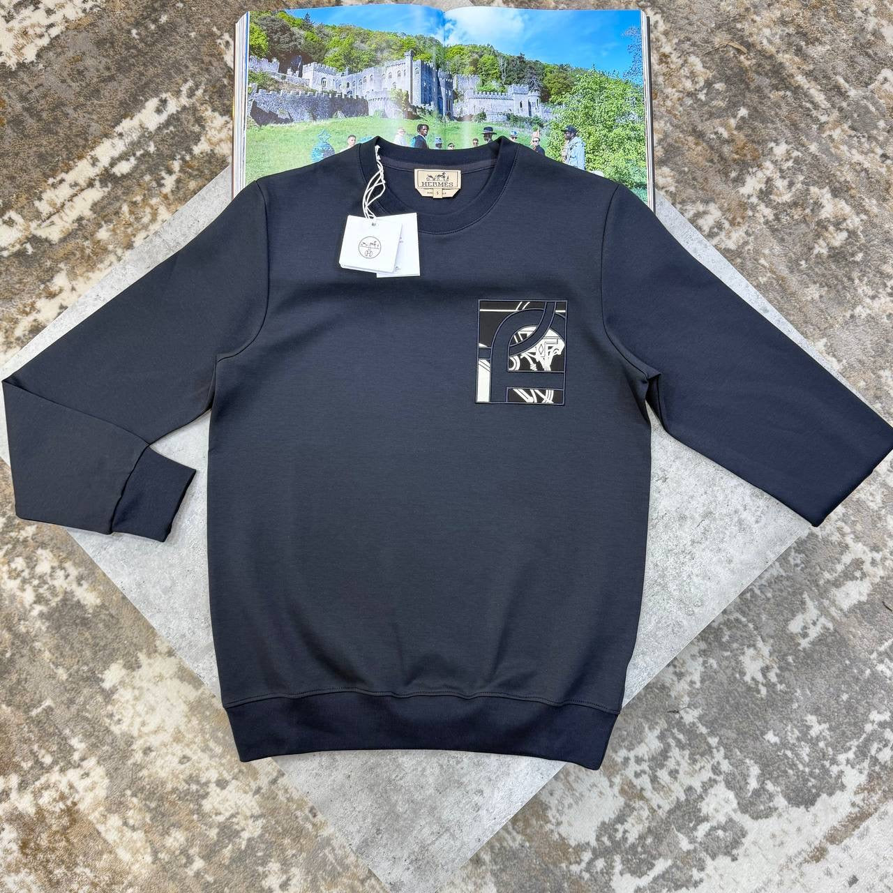 HRMS FRONT BADGE JUMPER NAVY