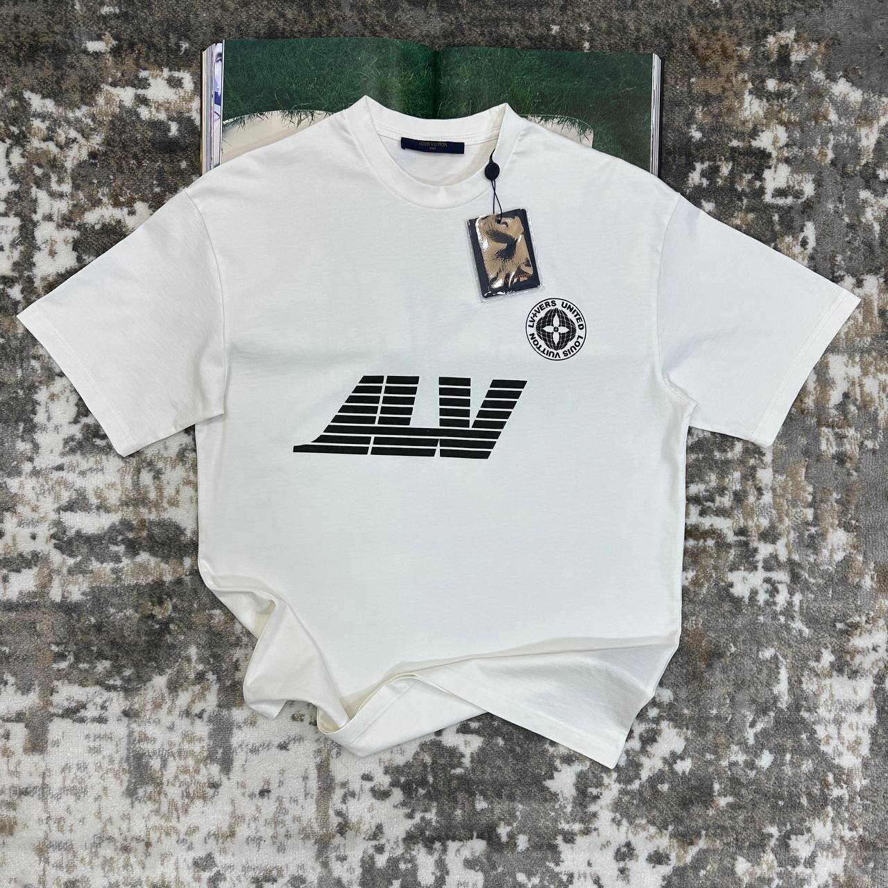 LOUS-V TSHIRT-WHITE
