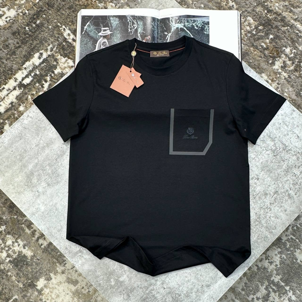 L|P FRONT POCKET TSHIRT BLACK