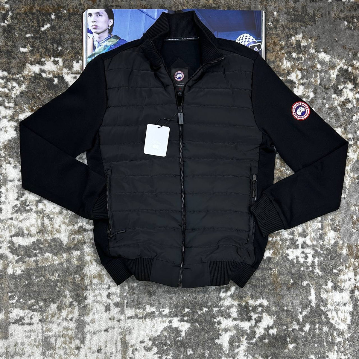 CNADA-GOOSE ZIP JACKET-BLACK WITH RED BADGE