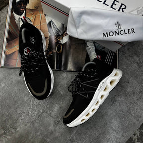 NCLR RUNNING TRAINERS BLACK/WHITE