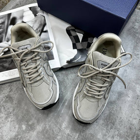B30 TRAINER LIGHT BROWN