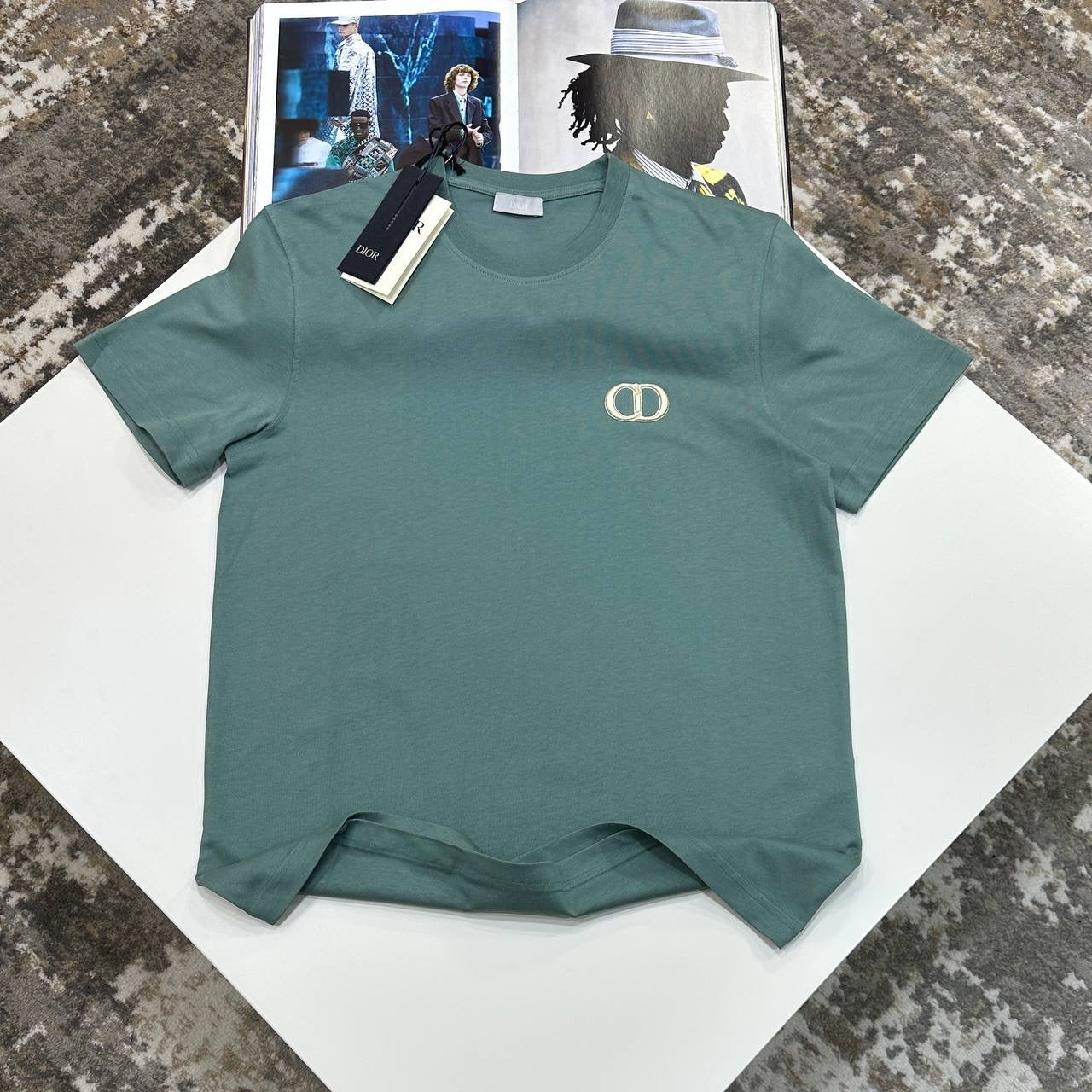 CD TSHIRT-GREEN