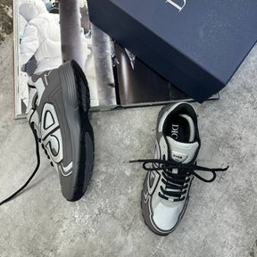 B-30 TRAINER ALL GREY