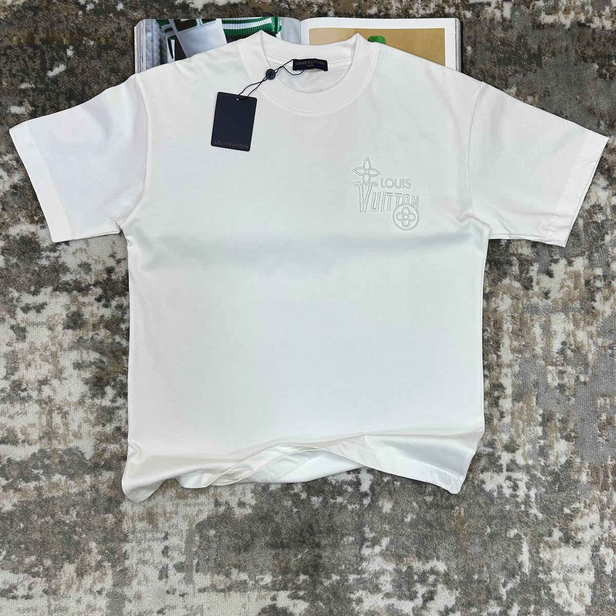 LUOS-VUTON EMBROIDERY TSHIRT-WHITE