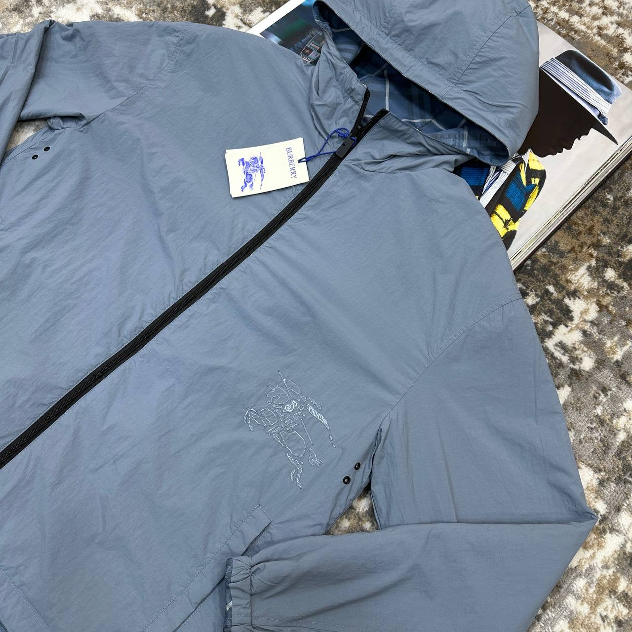 BURBERY REVERSE ABLE JACKET BLUE