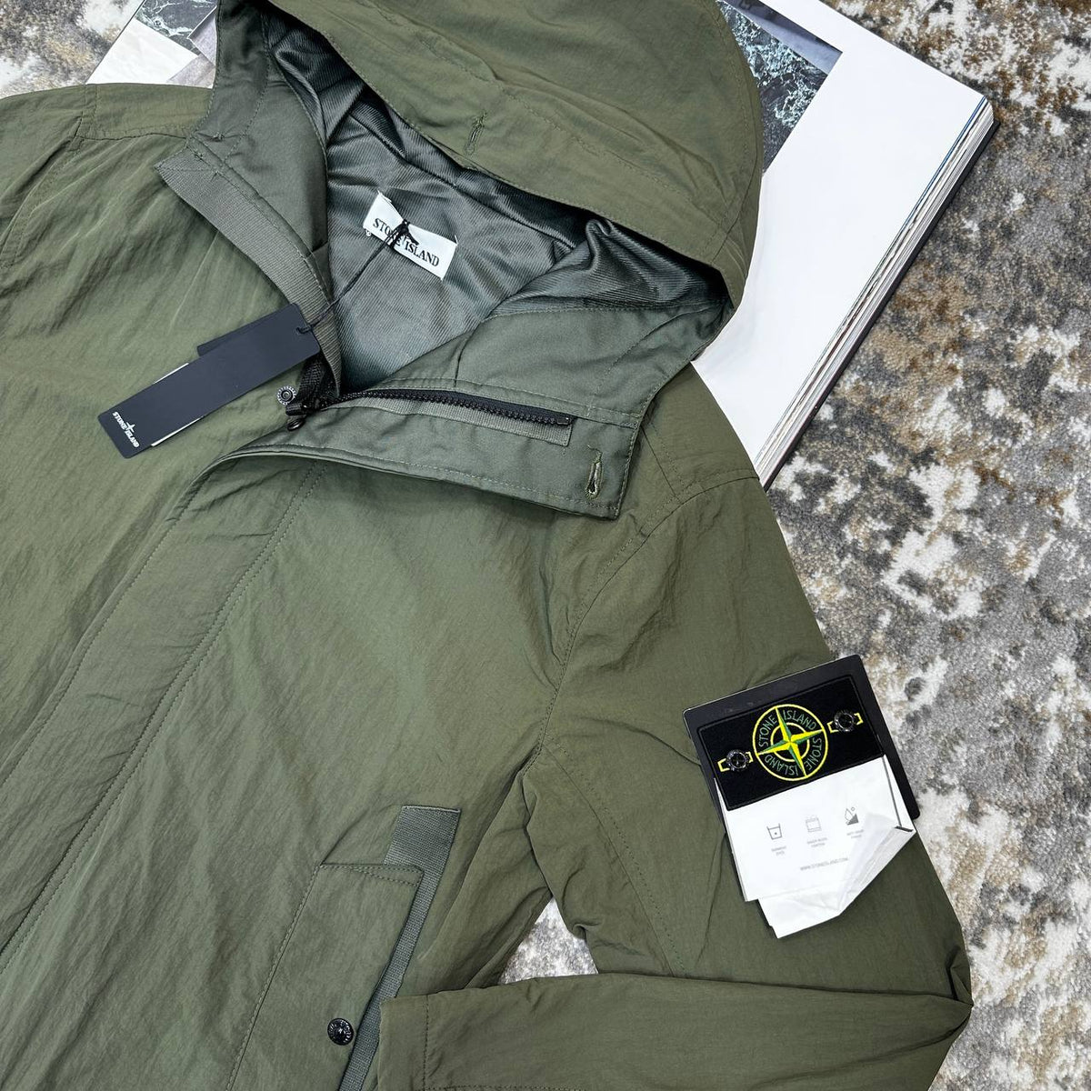STNE COMPASS-BADGE JACKET-KHAKHI