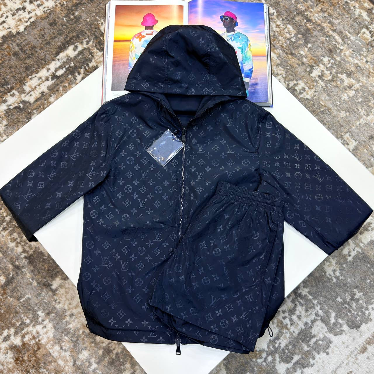 LUIS-V  REVERSE ABLE JACKET NAVY