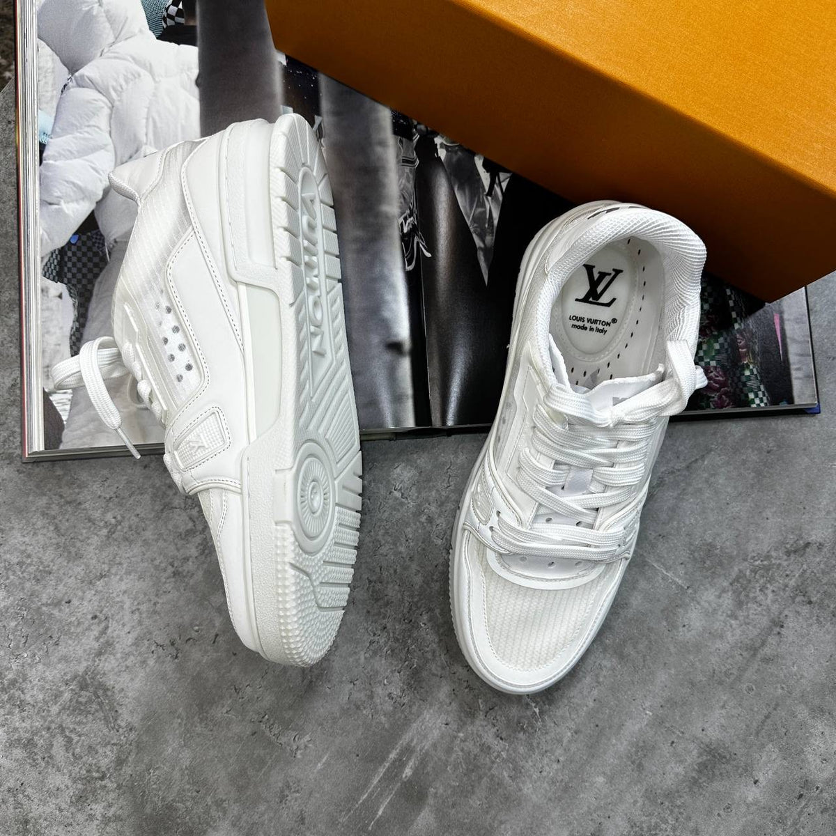 LVE TRAINER -ALL WHITE