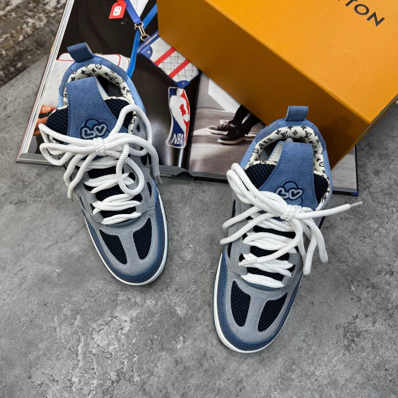 LVE SKATES- BLUE/WHITE