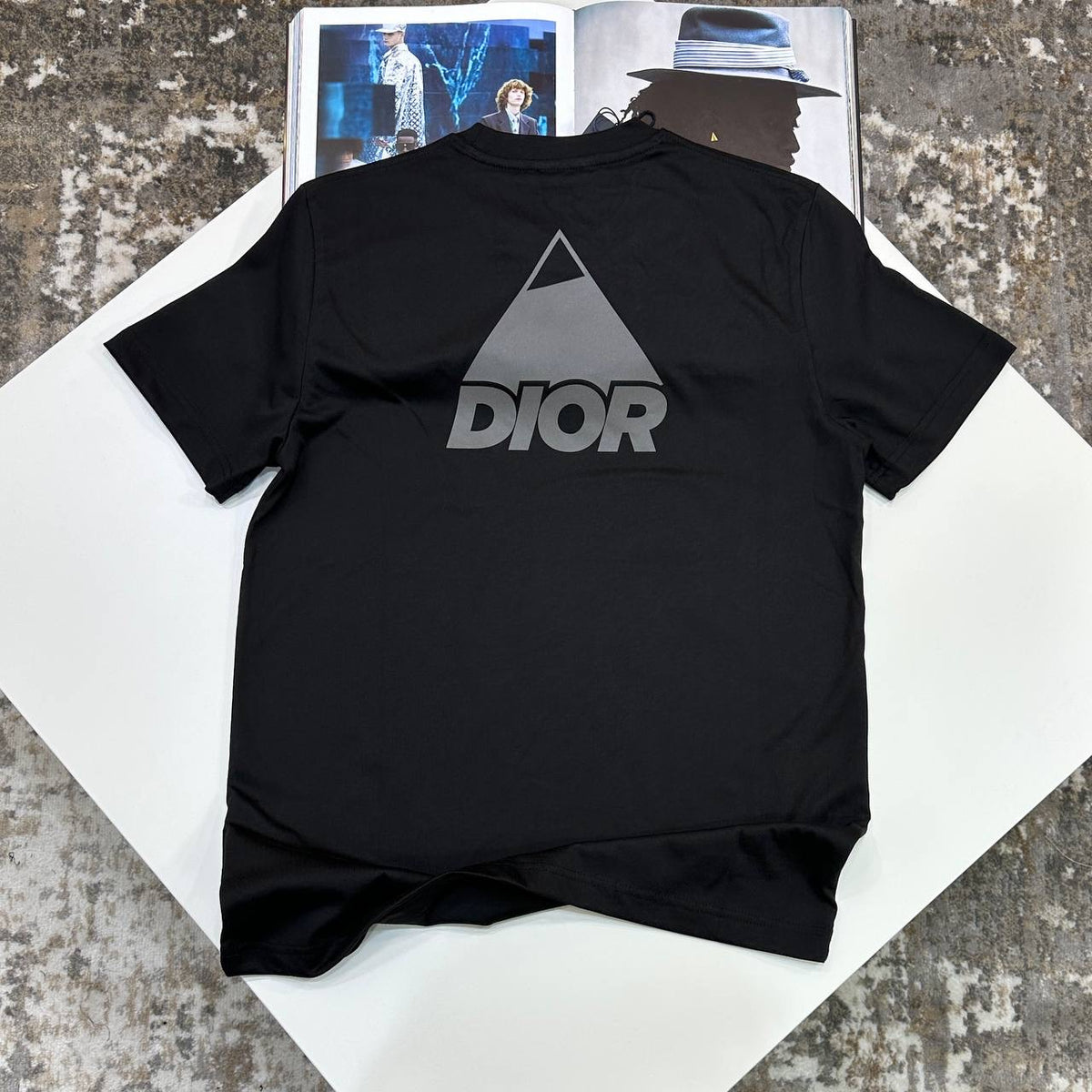 DOR TSHIRT-BLACK