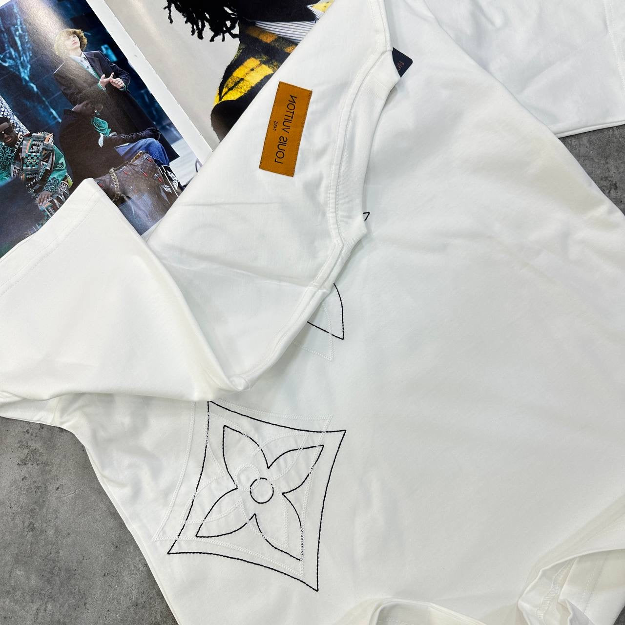 LVE TSHIRT-WHITE